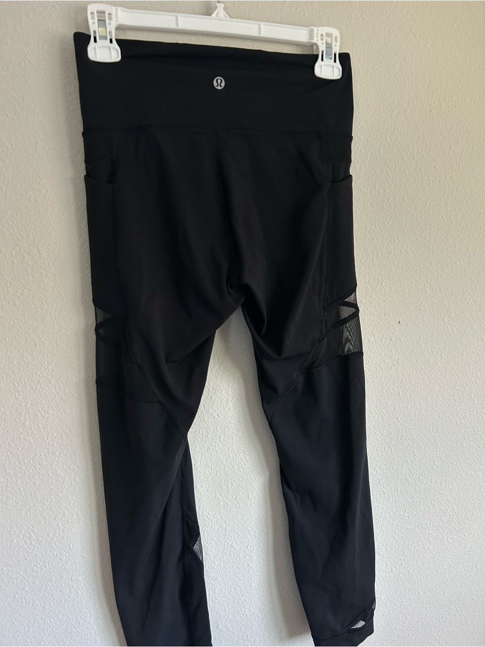 Lululemon Black Mesh Panel Leggings - Full Length